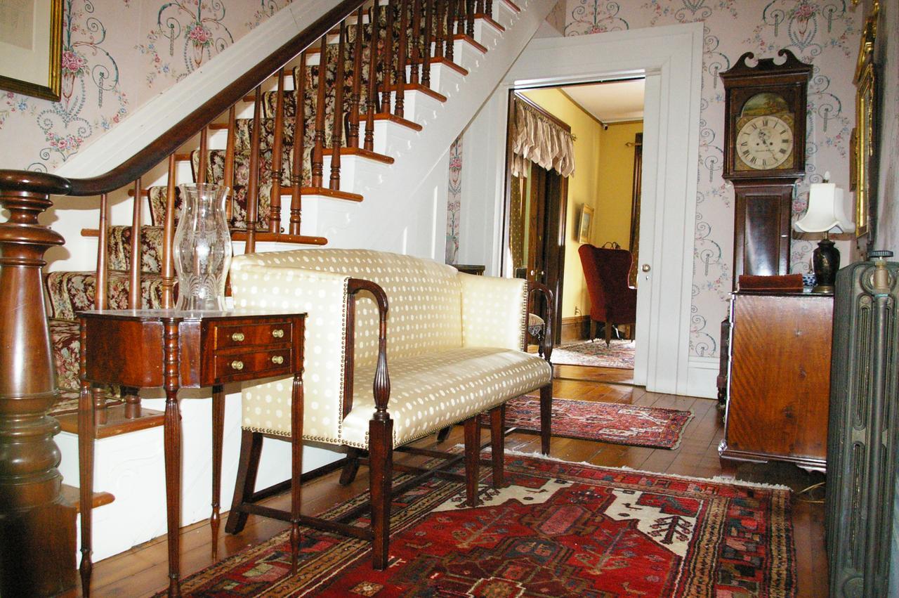 Oakcliff Bed And Breakfast Halfmoon 외부 사진