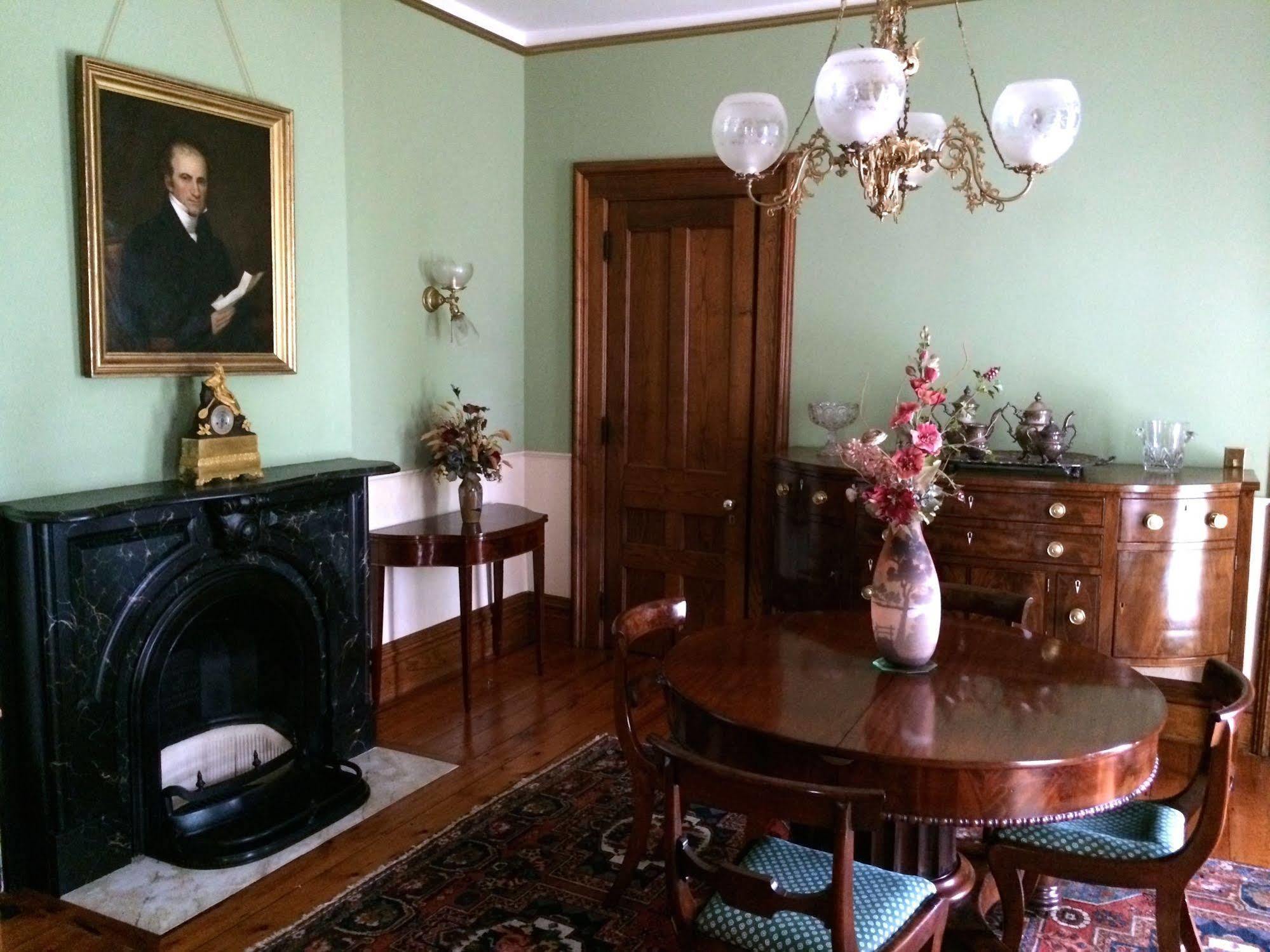 Oakcliff Bed And Breakfast Halfmoon 외부 사진